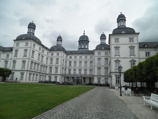 AMSTERDAM, FRANKFURT Y PARIS